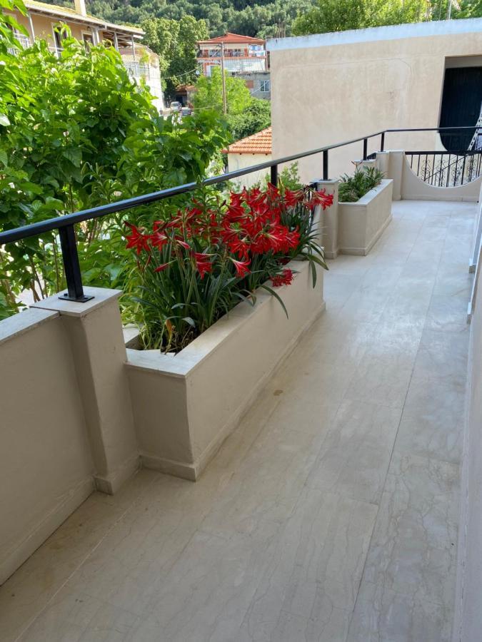 Libera Private Rooms Парга Екстер'єр фото