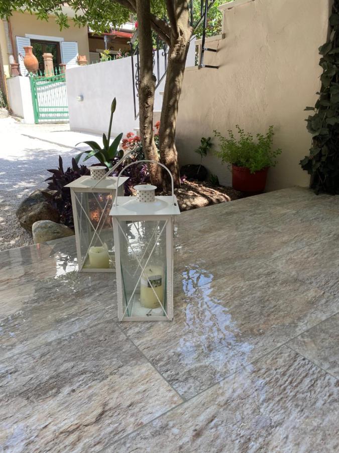 Libera Private Rooms Парга Екстер'єр фото